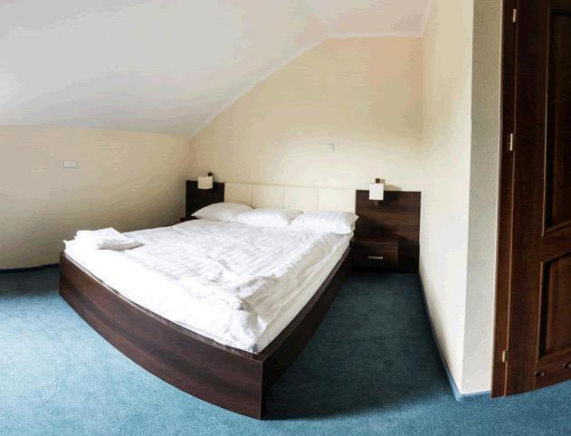 Chelosiowy Dworek Kielce Room photo